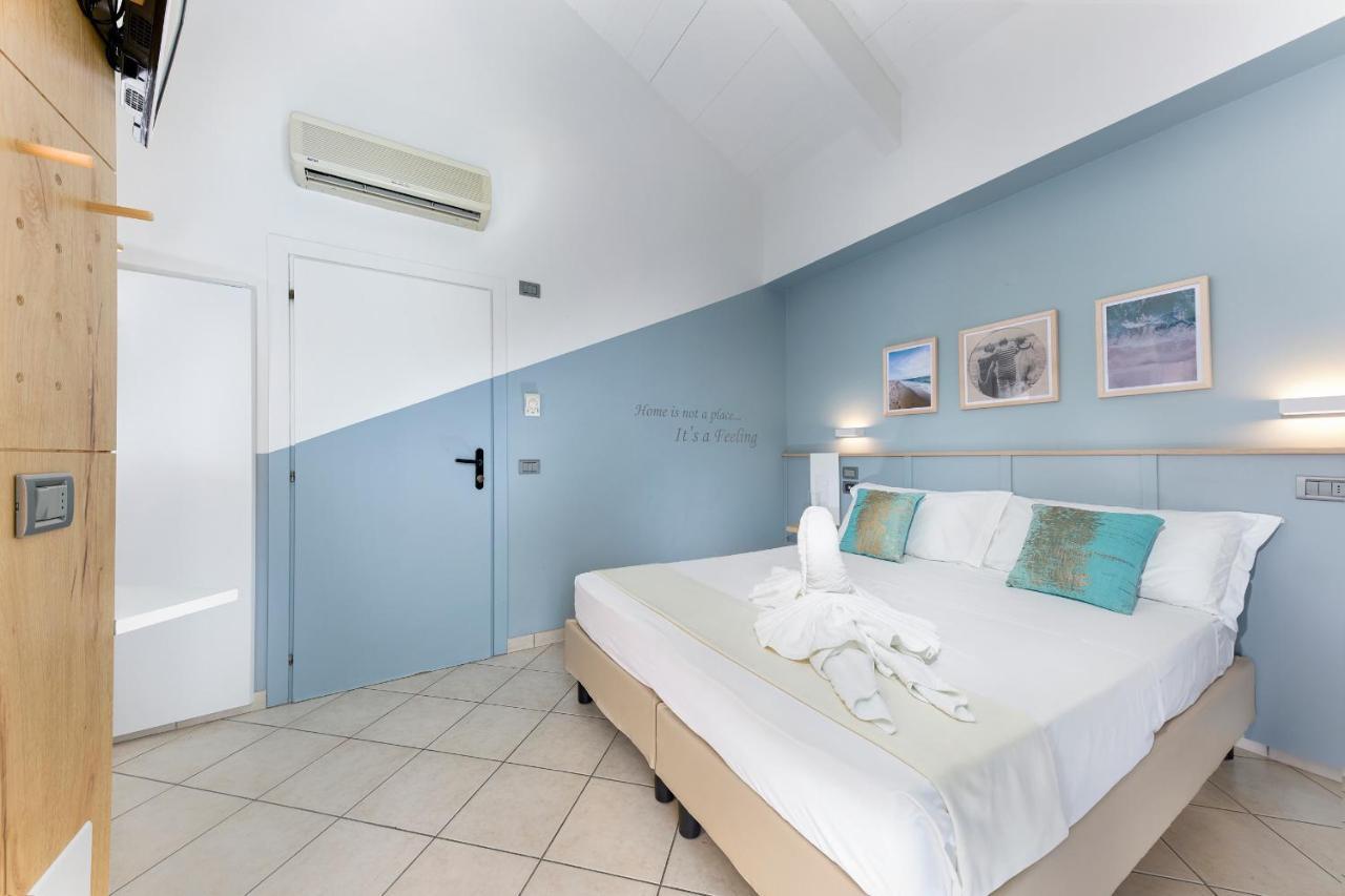 Hotel La Residenza Riccione Habitación foto